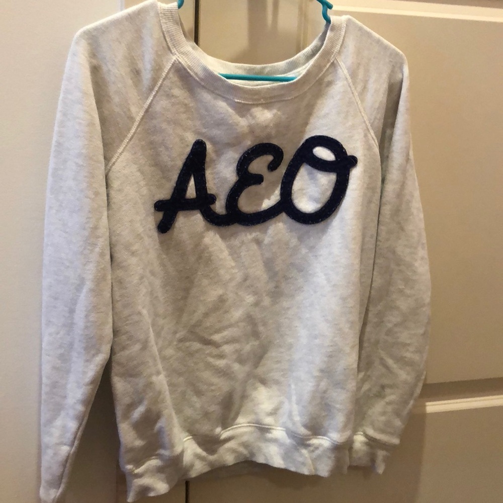 American Eagle Pullover/Long Sleeve Shirt